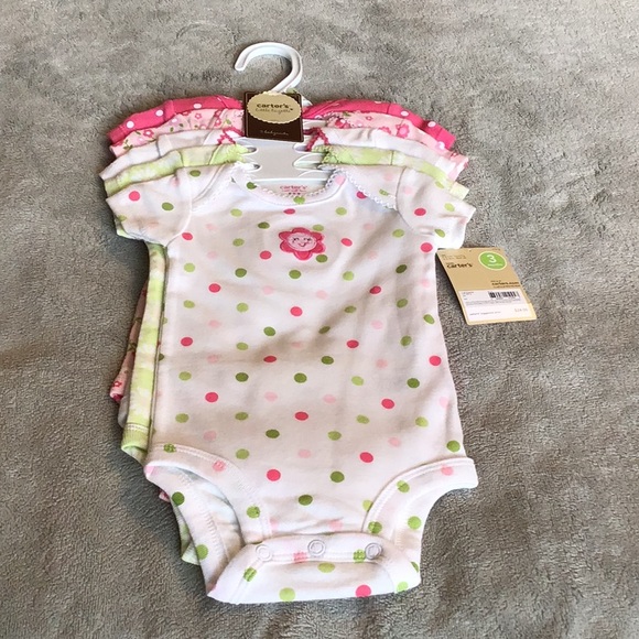 NWT Carter's Five Short Sleeve Bodysuits / Onesies - Picture 3 of 7